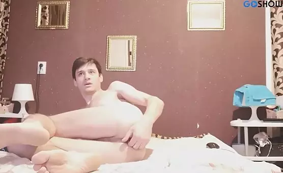 Różne sex zabawki w jego dupie