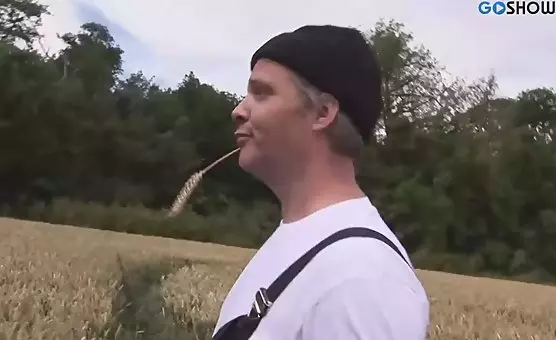 Ruchanie na sianie