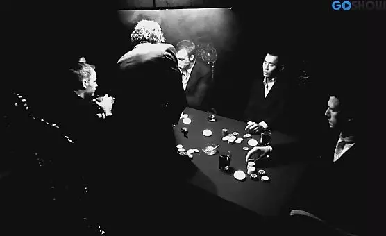 Poker i wiele spustów na laskę