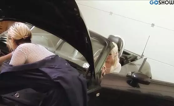 Do ich seksualnego trójkąta dołączył policjant
